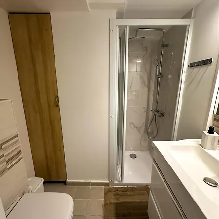 Angevert Holidayhouse * Νίκαια