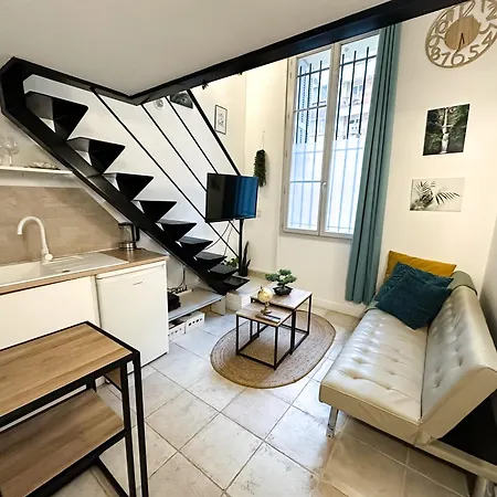 Апартаменты Angevert Holidayhouse